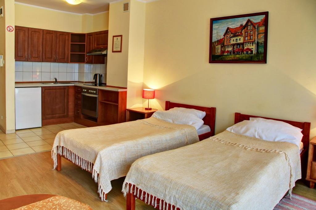 אלק Apartamenty & Restauracja Janus מראה חיצוני תמונה